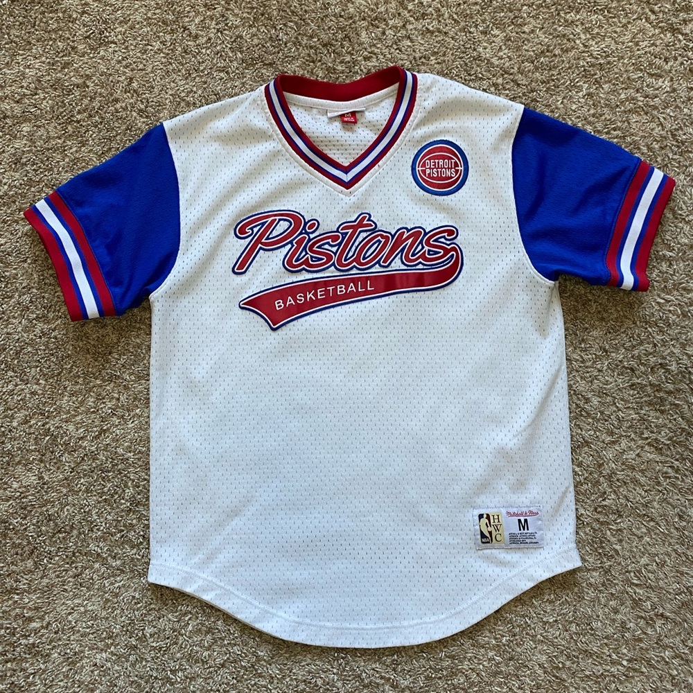 Mitchell & Ness NBA Detroit Pistons‎ Mesh V Neck MLB Jersey Men’s Size MEDIUM